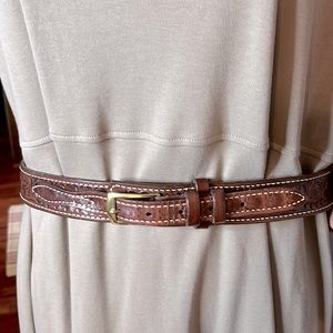 EUC Vintage Boots & Jeans Chestnut Brown Hand Carved Western Leather Belt Sz 32